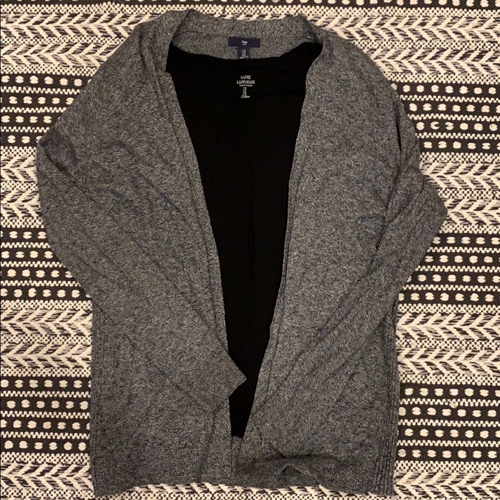 Lot of 2 women’s tops